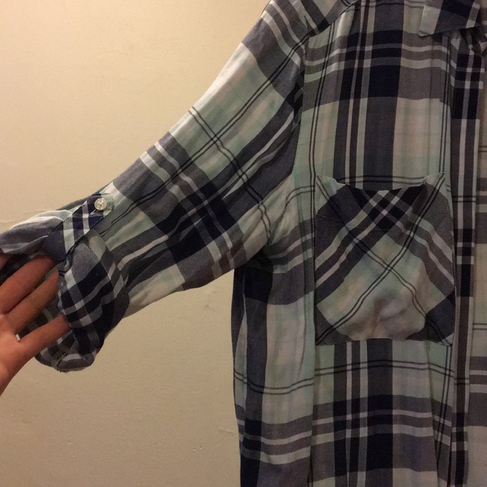 Express Plaid - Picture 2 of 5